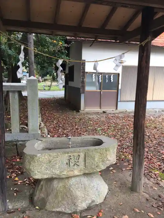 松尾神社の手水舎