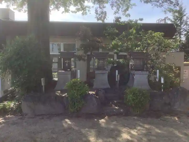 和爾良神社の末社・摂社