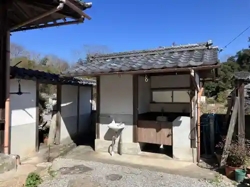 三宝寺(滋賀県)