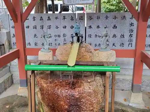 越木岩神社の手水舎