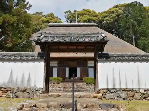 宝林寺の山門