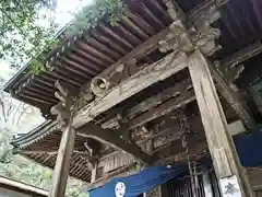 極楽寺の本殿