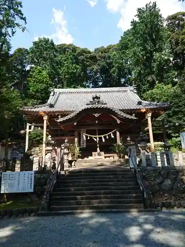 渭伊神社の本殿・本堂