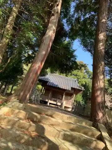 明神社の本殿・本堂