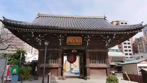 櫛田神社の山門