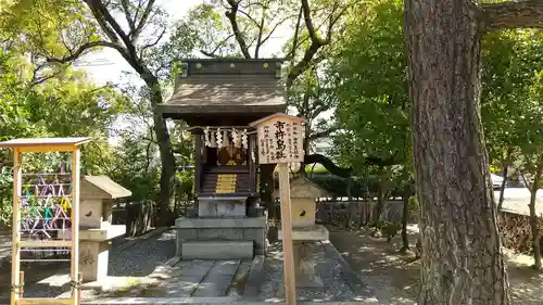 市原稲荷神社の末社・摂社