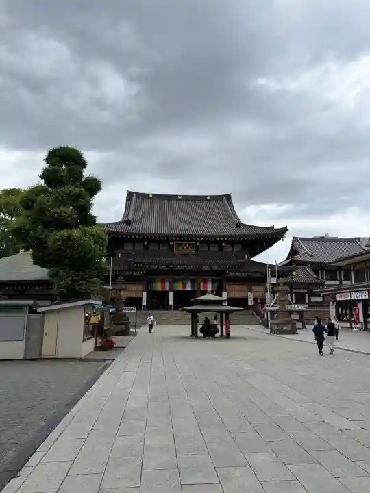 川崎大師(平間寺)の{uncategorized: "未分類", other: "その他", undefined: "問題あり", building: "その他建物", grave: "お墓", sacred_gate: "鳥居", guardian: "狛犬", statue: "像", buddha: "仏像", history: "歴史", nature: "自然", garden: "庭園", animal: "動物", pagoda: "塔", temizu: "手水舎", mountain_gate: "山門・神門", sanctuary: "本殿・本堂", subordinate: "末社・摂社", art: "芸術", scenery: "景色", jizo: "地蔵", ema: "絵馬", goshuin: "御朱印", omikuji: "おみくじ", items: "授与品その他", amulet: "お守り", goshuincho: "御朱印帳", eats: "食事", festival: "お祭り", votive_dance: "神楽", shichigosan: "七五三参", wedding: "結婚式", experience: "体験その他", initially: "初詣", around: "周辺", anti_infection: "感染症対策"}