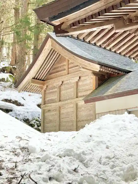 早池峯神社の{uncategorized: "未分類", other: "その他", undefined: "問題あり", building: "その他建物", grave: "お墓", sacred_gate: "鳥居", guardian: "狛犬", statue: "像", buddha: "仏像", history: "歴史", nature: "自然", garden: "庭園", animal: "動物", pagoda: "塔", temizu: "手水舎", mountain_gate: "山門・神門", sanctuary: "本殿・本堂", subordinate: "末社・摂社", art: "芸術", scenery: "景色", jizo: "地蔵", ema: "絵馬", goshuin: "御朱印", omikuji: "おみくじ", items: "授与品その他", amulet: "お守り", goshuincho: "御朱印帳", eats: "食事", festival: "お祭り", votive_dance: "神楽", shichigosan: "七五三参", wedding: "結婚式", experience: "体験その他", initially: "初詣", around: "周辺", anti_infection: "感染症対策"}