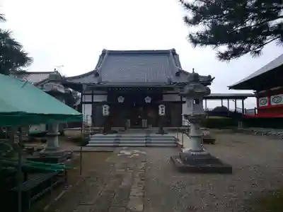 観音寺の本殿・本堂