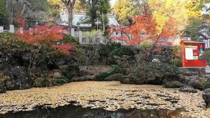 筑波山神社の{uncategorized: "未分類", other: "その他", undefined: "問題あり", building: "その他建物", grave: "お墓", sacred_gate: "鳥居", guardian: "狛犬", statue: "像", buddha: "仏像", history: "歴史", nature: "自然", garden: "庭園", animal: "動物", pagoda: "塔", temizu: "手水舎", mountain_gate: "山門・神門", sanctuary: "本殿・本堂", subordinate: "末社・摂社", art: "芸術", scenery: "景色", jizo: "地蔵", ema: "絵馬", goshuin: "御朱印", omikuji: "おみくじ", items: "授与品その他", amulet: "お守り", goshuincho: "御朱印帳", eats: "食事", festival: "お祭り", votive_dance: "神楽", shichigosan: "七五三参", wedding: "結婚式", experience: "体験その他", initially: "初詣", around: "周辺", anti_infection: "感染症対策"}