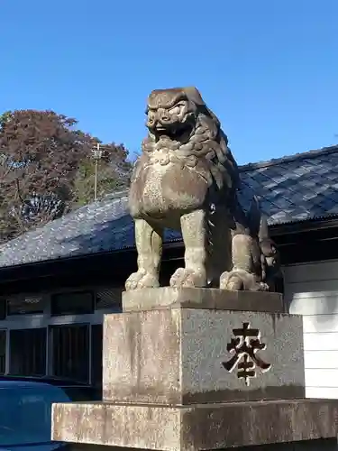 群馬県護国神社の狛犬