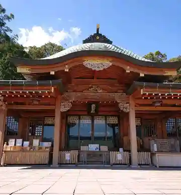 鎮西大社諏訪神社の本殿・本堂