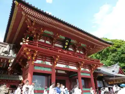 鶴岡八幡宮の山門・神門