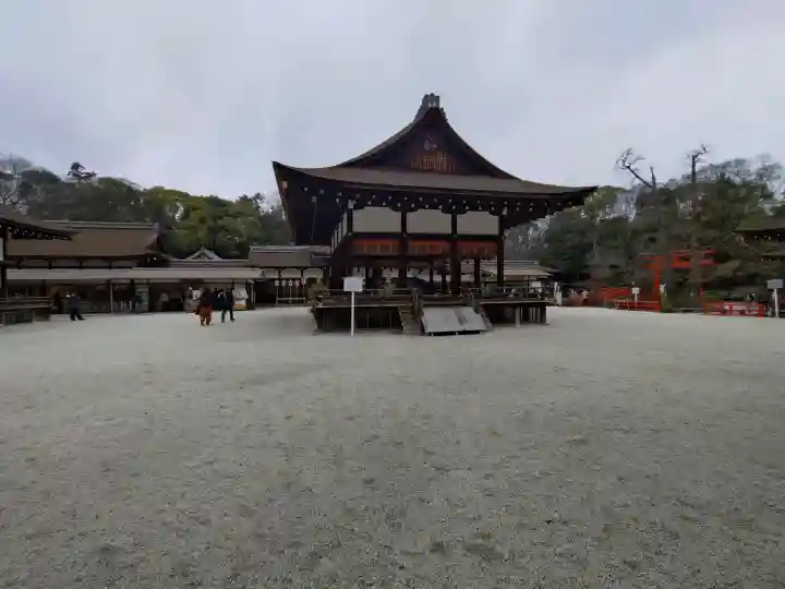 賀茂御祖神社(下鴨神社)の{uncategorized: "未分類", other: "その他", undefined: "問題あり", building: "その他建物", grave: "お墓", sacred_gate: "鳥居", guardian: "狛犬", statue: "像", buddha: "仏像", history: "歴史", nature: "自然", garden: "庭園", animal: "動物", pagoda: "塔", temizu: "手水舎", mountain_gate: "山門・神門", sanctuary: "本殿・本堂", subordinate: "末社・摂社", art: "芸術", scenery: "景色", jizo: "地蔵", ema: "絵馬", goshuin: "御朱印", omikuji: "おみくじ", items: "授与品その他", amulet: "お守り", goshuincho: "御朱印帳", eats: "食事", festival: "お祭り", votive_dance: "神楽", shichigosan: "七五三参", wedding: "結婚式", experience: "体験その他", initially: "初詣", around: "周辺", anti_infection: "感染症対策"}