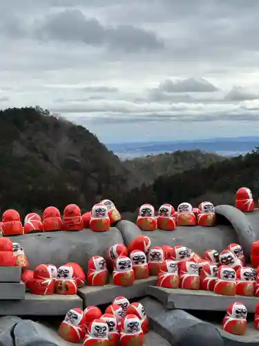 勝尾寺の{uncategorized: "未分類", other: "その他", undefined: "問題あり", building: "その他建物", grave: "お墓", sacred_gate: "鳥居", guardian: "狛犬", statue: "像", buddha: "仏像", history: "歴史", nature: "自然", garden: "庭園", animal: "動物", pagoda: "塔", temizu: "手水舎", mountain_gate: "山門・神門", sanctuary: "本殿・本堂", subordinate: "末社・摂社", art: "芸術", scenery: "景色", jizo: "地蔵", ema: "絵馬", goshuin: "御朱印", omikuji: "おみくじ", items: "授与品その他", amulet: "お守り", goshuincho: "御朱印帳", eats: "食事", festival: "お祭り", votive_dance: "神楽", shichigosan: "七五三参", wedding: "結婚式", experience: "体験その他", initially: "初詣", around: "周辺", anti_infection: "感染症対策"}