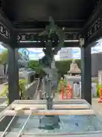 西光院の手水舎