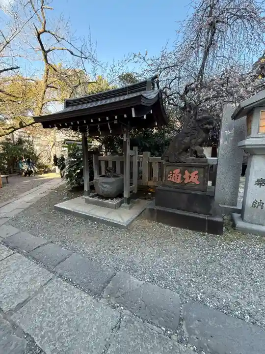 牛天神北野神社の{uncategorized: "未分類", other: "その他", undefined: "問題あり", building: "その他建物", grave: "お墓", sacred_gate: "鳥居", guardian: "狛犬", statue: "像", buddha: "仏像", history: "歴史", nature: "自然", garden: "庭園", animal: "動物", pagoda: "塔", temizu: "手水舎", mountain_gate: "山門・神門", sanctuary: "本殿・本堂", subordinate: "末社・摂社", art: "芸術", scenery: "景色", jizo: "地蔵", ema: "絵馬", goshuin: "御朱印", omikuji: "おみくじ", items: "授与品その他", amulet: "お守り", goshuincho: "御朱印帳", eats: "食事", festival: "お祭り", votive_dance: "神楽", shichigosan: "七五三参", wedding: "結婚式", experience: "体験その他", initially: "初詣", around: "周辺", anti_infection: "感染症対策"}