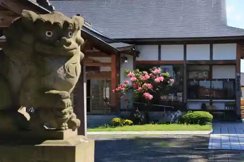 多田野本神社の狛犬