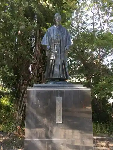 住吉神社の像