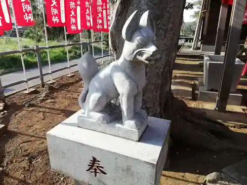 亀田森稲荷神社の狛犬