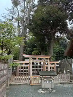伊勢山皇大神宮の{uncategorized: "未分類", other: "その他", undefined: "問題あり", building: "その他建物", grave: "お墓", sacred_gate: "鳥居", guardian: "狛犬", statue: "像", buddha: "仏像", history: "歴史", nature: "自然", garden: "庭園", animal: "動物", pagoda: "塔", temizu: "手水舎", mountain_gate: "山門・神門", sanctuary: "本殿・本堂", subordinate: "末社・摂社", art: "芸術", scenery: "景色", jizo: "地蔵", ema: "絵馬", goshuin: "御朱印", omikuji: "おみくじ", items: "授与品その他", amulet: "お守り", goshuincho: "御朱印帳", eats: "食事", festival: "お祭り", votive_dance: "神楽", shichigosan: "七五三参", wedding: "結婚式", experience: "体験その他", initially: "初詣", around: "周辺", anti_infection: "感染症対策"}