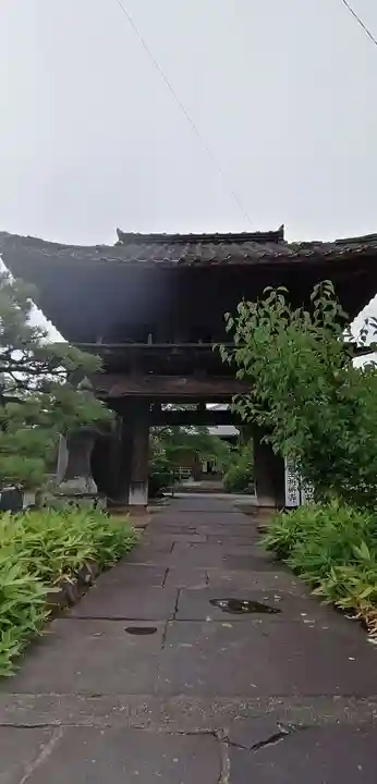 金剛乗寺の山門・神門