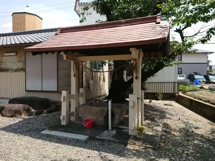 秋葉社の手水舎