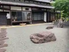 常行院の庭園