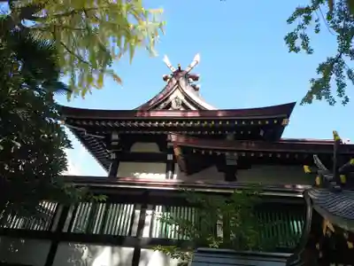 鳥越神社の本殿・本堂