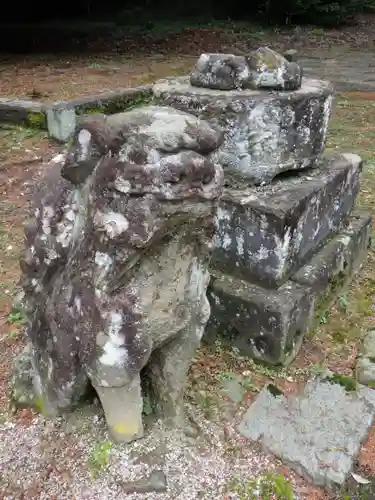 國庁裏神社の狛犬