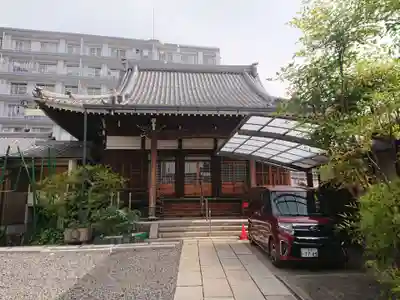 慈教寺の本殿・本堂