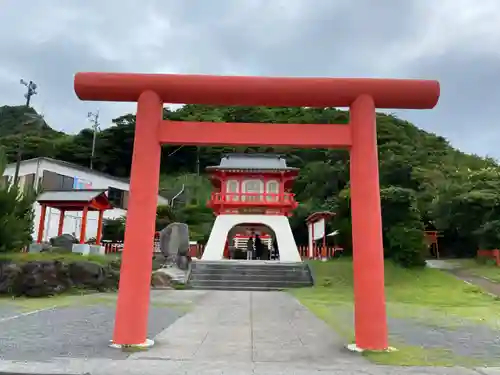 龍宮神社の鳥居