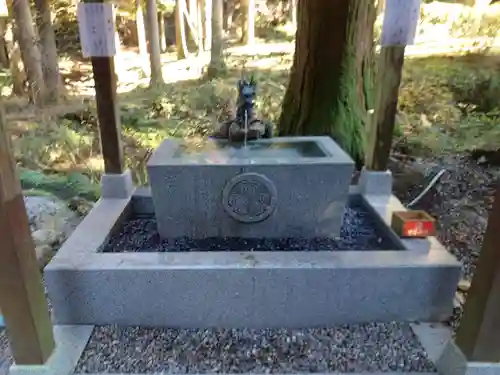 御岩神社の手水舎