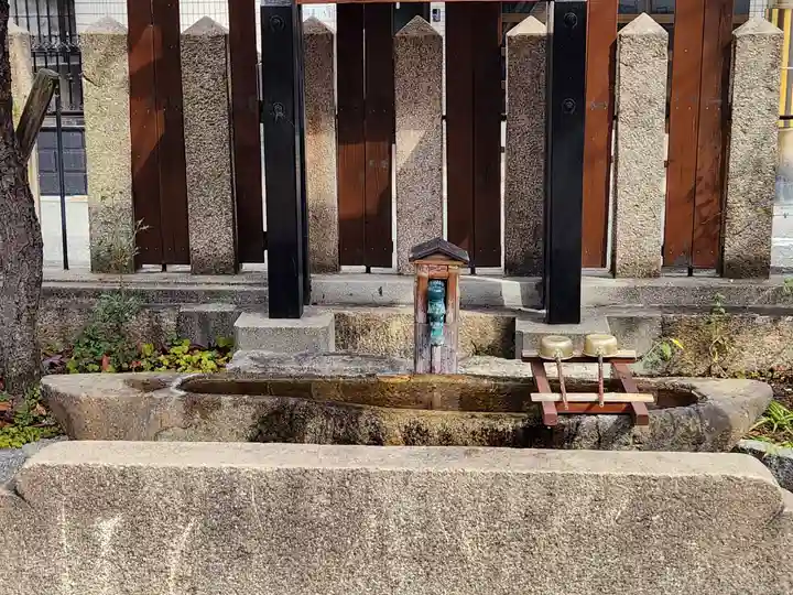 櫻井神社の手水舎