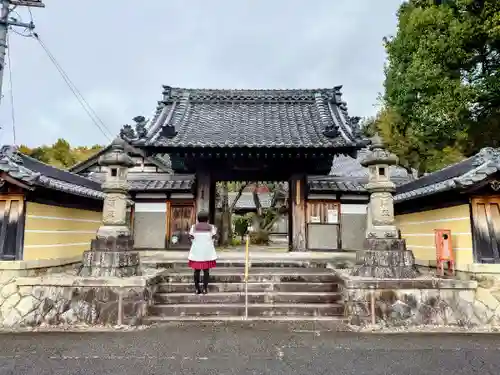 高蔵寺の山門・神門