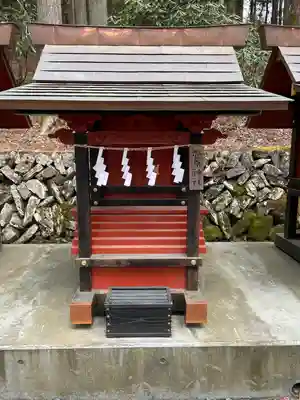 三峯神社の末社・摂社