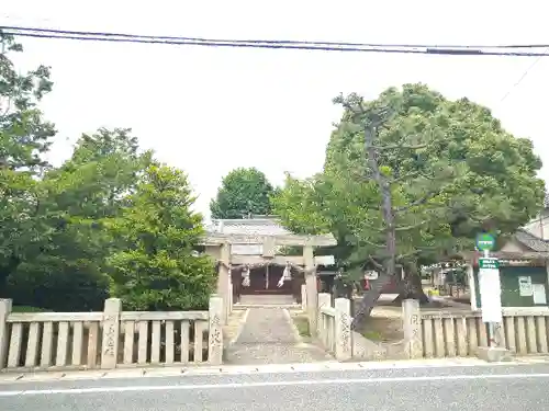 山王春日神社の鳥居