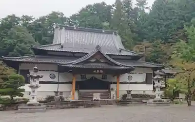 妙法寺の本殿・本堂