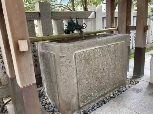 築土神社の手水舎