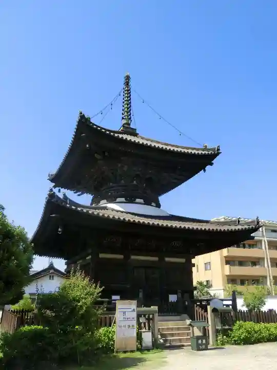 愛染堂勝鬘院の塔