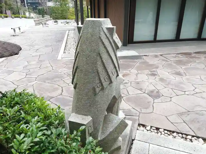 東郷神社の狛犬