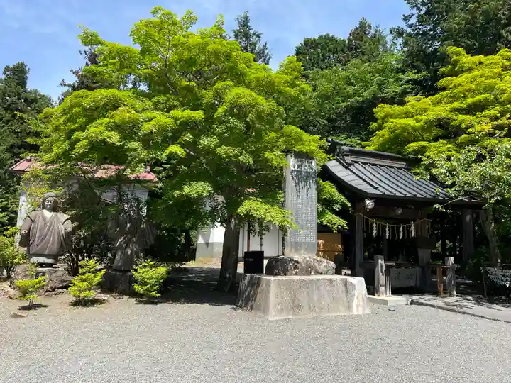冨士御室浅間神社のその他建物