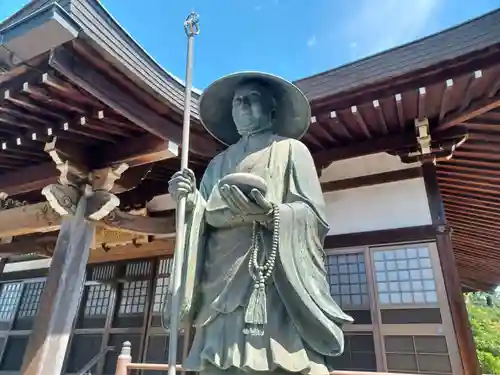 長栄寺の像