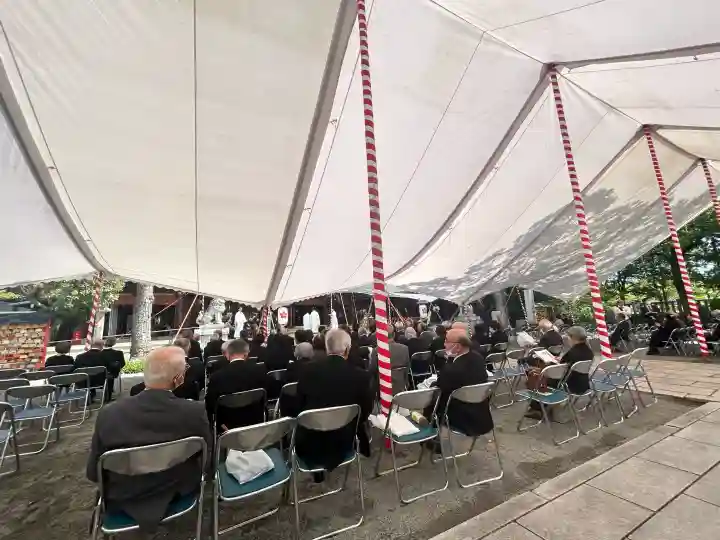 兵庫縣姫路護國神社の{uncategorized: "未分類", other: "その他", undefined: "問題あり", building: "その他建物", grave: "お墓", sacred_gate: "鳥居", guardian: "狛犬", statue: "像", buddha: "仏像", history: "歴史", nature: "自然", garden: "庭園", animal: "動物", pagoda: "塔", temizu: "手水舎", mountain_gate: "山門・神門", sanctuary: "本殿・本堂", subordinate: "末社・摂社", art: "芸術", scenery: "景色", jizo: "地蔵", ema: "絵馬", goshuin: "御朱印", omikuji: "おみくじ", items: "授与品その他", amulet: "お守り", goshuincho: "御朱印帳", eats: "食事", festival: "お祭り", votive_dance: "神楽", shichigosan: "七五三参", wedding: "結婚式", experience: "体験その他", initially: "初詣", around: "周辺", anti_infection: "感染症対策"}