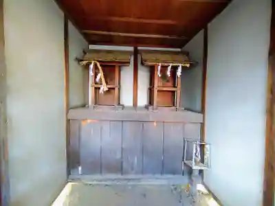 日吉社（小山北切）の末社・摂社