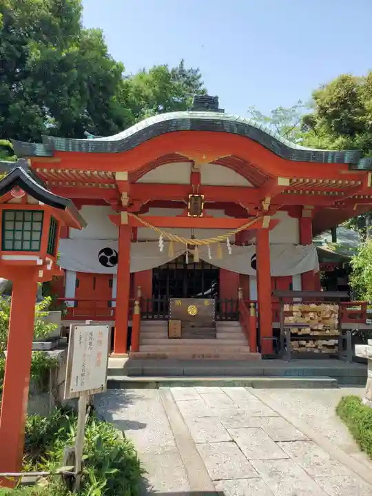 自由が丘熊野神社の本殿・本堂