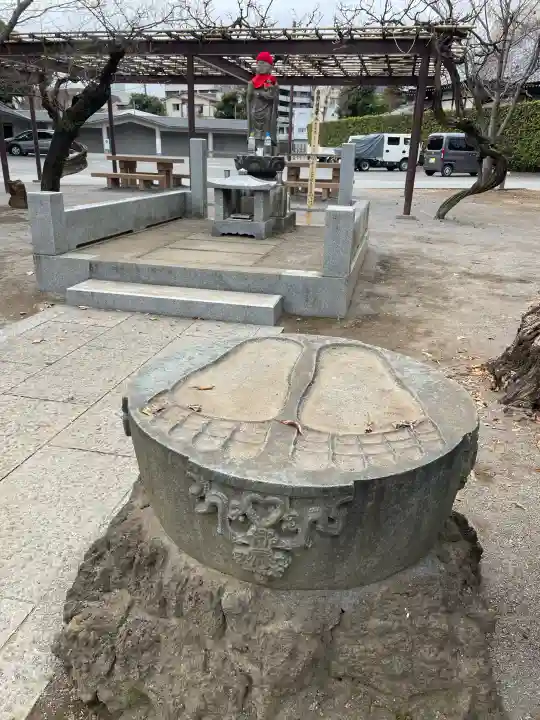 祐天寺の{uncategorized: "未分類", other: "その他", undefined: "問題あり", building: "その他建物", grave: "お墓", sacred_gate: "鳥居", guardian: "狛犬", statue: "像", buddha: "仏像", history: "歴史", nature: "自然", garden: "庭園", animal: "動物", pagoda: "塔", temizu: "手水舎", mountain_gate: "山門・神門", sanctuary: "本殿・本堂", subordinate: "末社・摂社", art: "芸術", scenery: "景色", jizo: "地蔵", ema: "絵馬", goshuin: "御朱印", omikuji: "おみくじ", items: "授与品その他", amulet: "お守り", goshuincho: "御朱印帳", eats: "食事", festival: "お祭り", votive_dance: "神楽", shichigosan: "七五三参", wedding: "結婚式", experience: "体験その他", initially: "初詣", around: "周辺", anti_infection: "感染症対策"}
