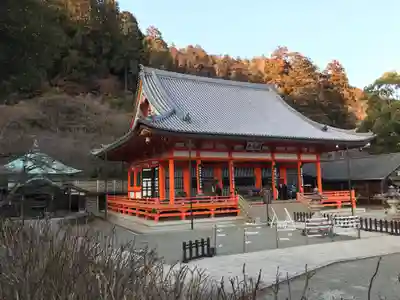 勝尾寺の本殿・本堂