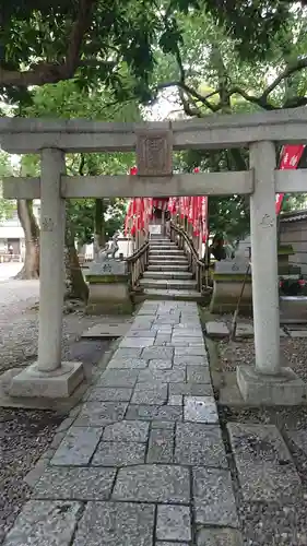 西新井大師総持寺の末社・摂社