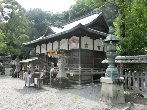 闘鶏神社の本殿・本堂